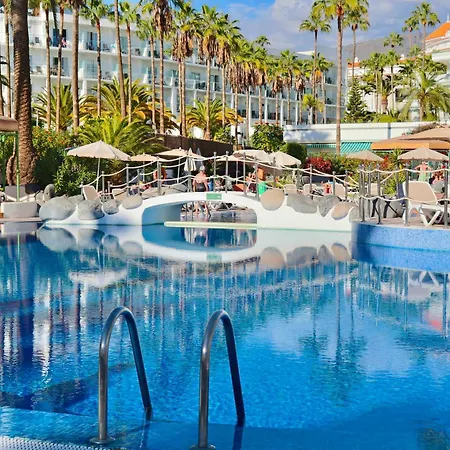 Duque Beachfront Elite Lejlighed