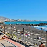 Duque Beachfront Elite شقة