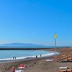 شقة Duque Beachfront Elite أذيخي