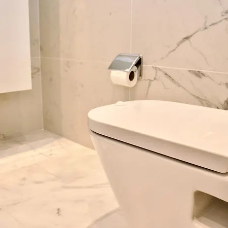 Duque Beachfront Elite شقة