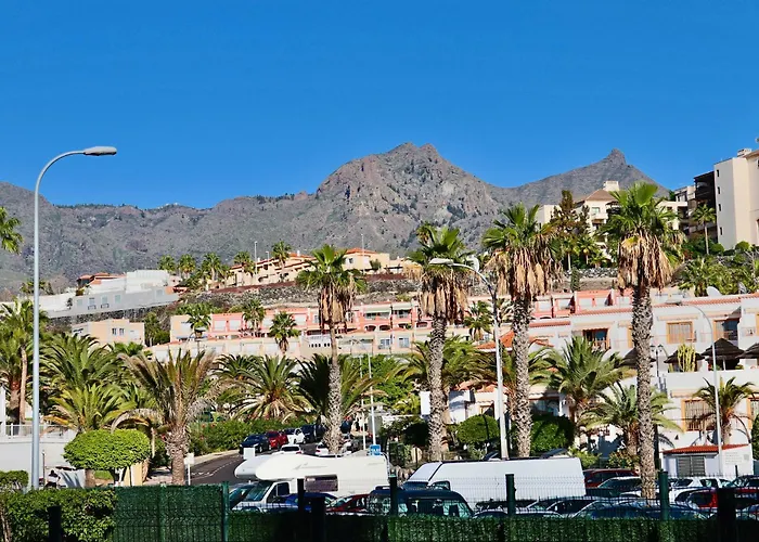 Duque Beachfront Elite * 阿德耶